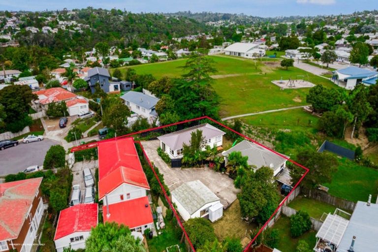 Photo of property in 25 Roseneath Place, Birkdale, Auckland, 0626