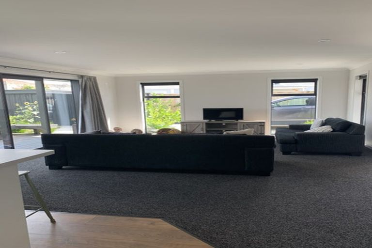 Photo of property in 9a Monckton Street, Feilding, 4702