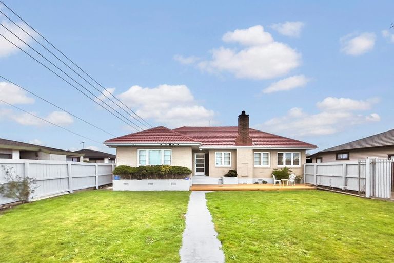 Photo of property in 66 Hoteo Avenue, Papatoetoe, Auckland, 2025