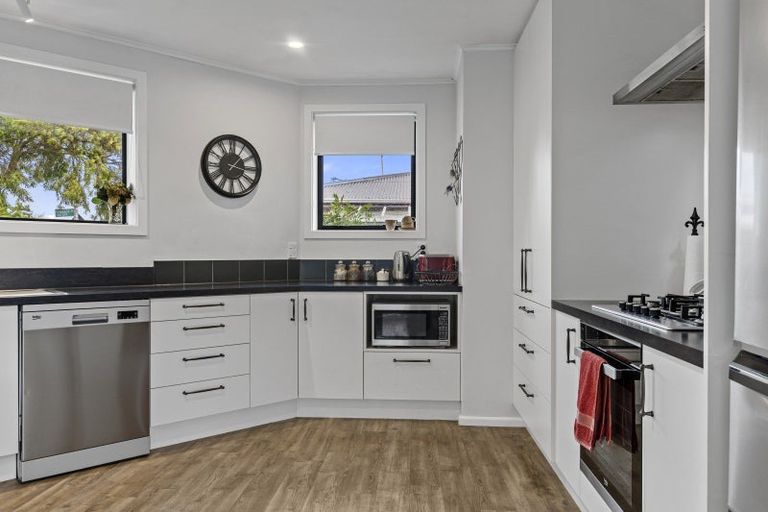 Photo of property in 25 Johns Road, Rangiora, 7400