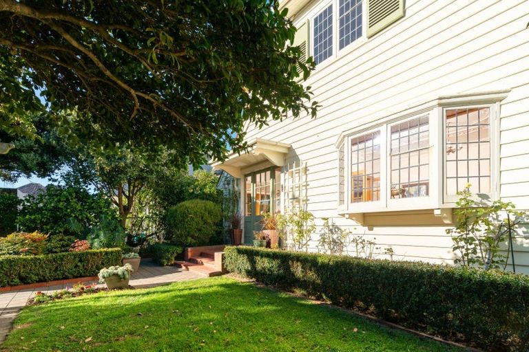 Photo of property in 9 Falkirk Avenue, Seatoun, Wellington, 6022