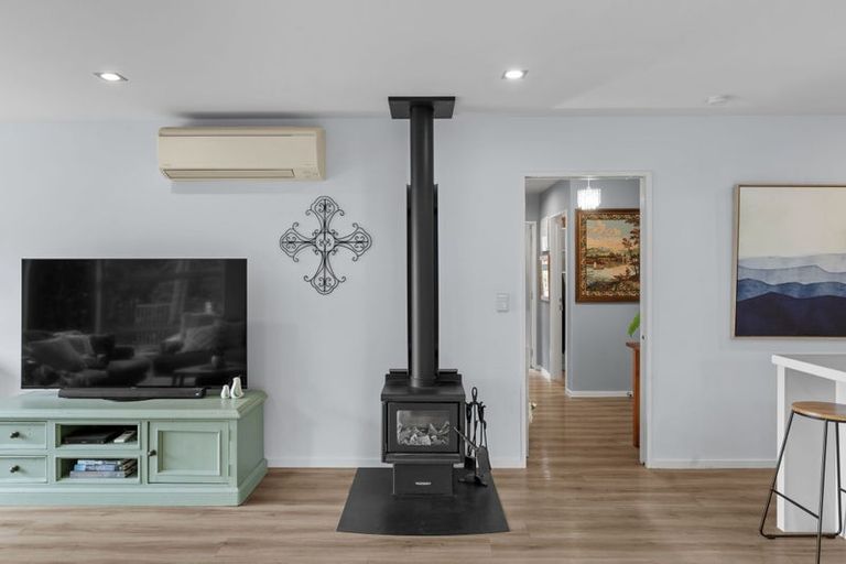 Photo of property in 109 Main Road, Governors Bay, Lyttelton, 8971