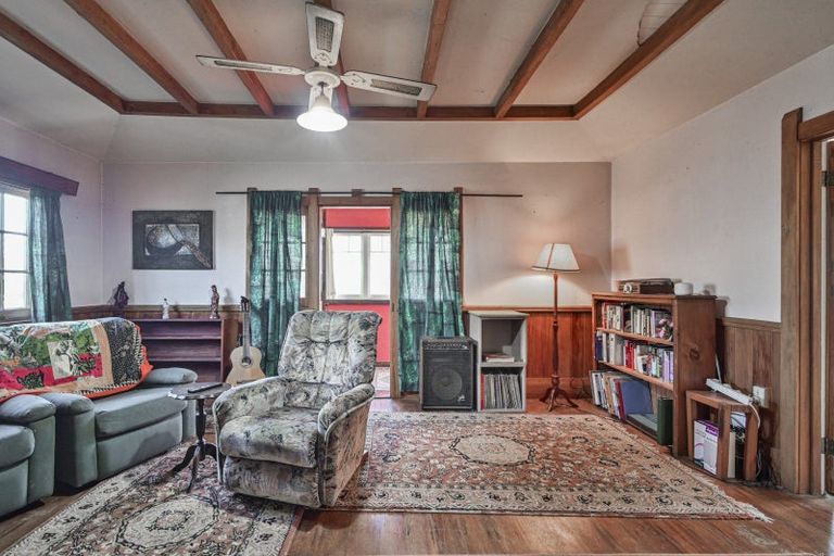 Photo of property in 709w Queen Street West, Saint Leonards, Hastings, 4120