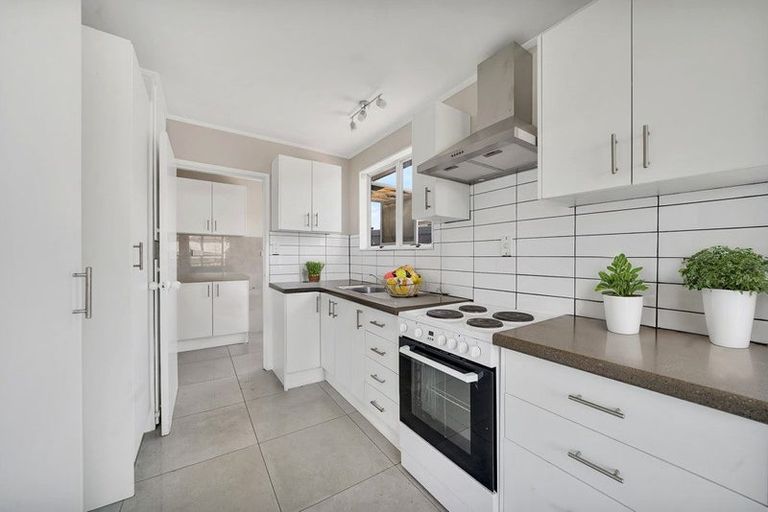 Photo of property in 3/307 Weymouth Road, Weymouth, Auckland, 2103