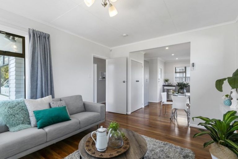 Photo of property in 9 Mckay Street, Wainuiomata, Lower Hutt, 5014