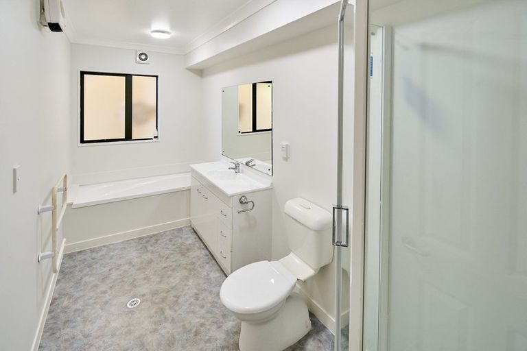 Photo of property in 1/29 Hathaway Avenue, Karori, Wellington, 6012