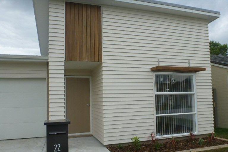 Photo of property in 22 Popokatea Drive, Takanini, 2112