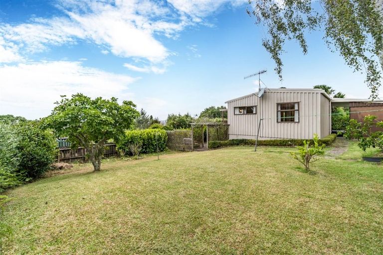 Photo of property in 1/48 Lemnos Place, Titirangi, Auckland, 0604