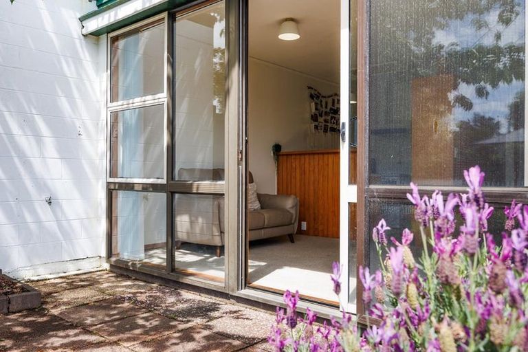 Photo of property in 13a Harris Street, Marton, 4710