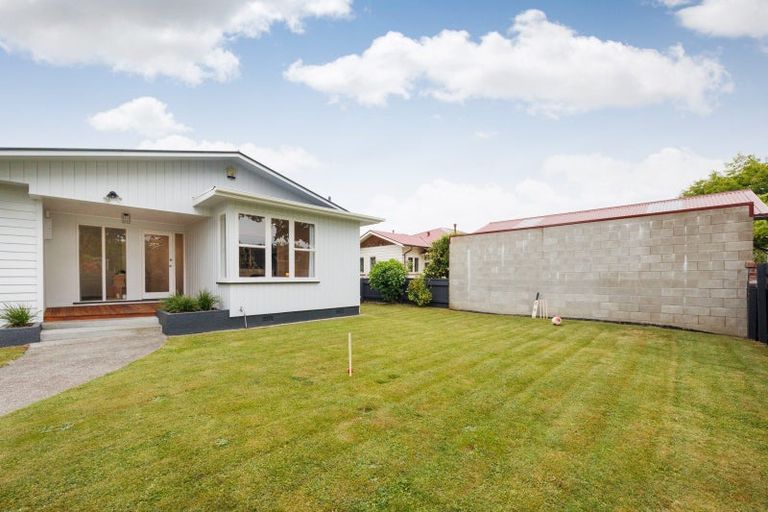 Photo of property in 39 Batt Street, West End, Palmerston North, 4410