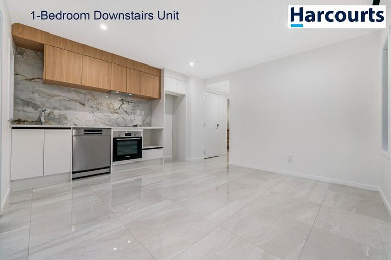 Photo of property in 4/7 Glen Road, Ranui, Auckland, 0612