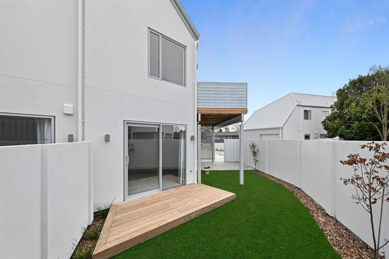 Photo of property in 24u2 Pickering Crescent, Chedworth, Hamilton, 3210