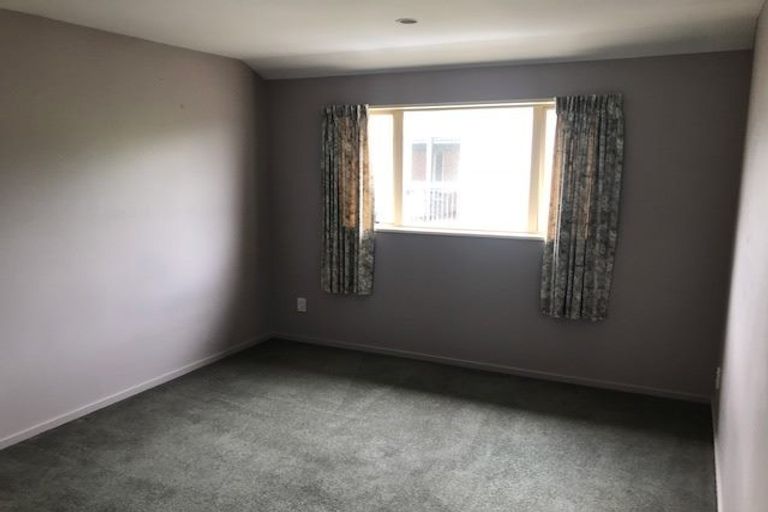 Photo of property in 42a Picton Avenue, Riccarton, Christchurch, 8011