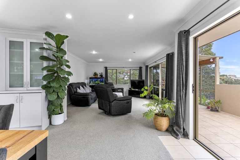 Photo of property in 18 Parris Street, Moturoa, New Plymouth, 4310