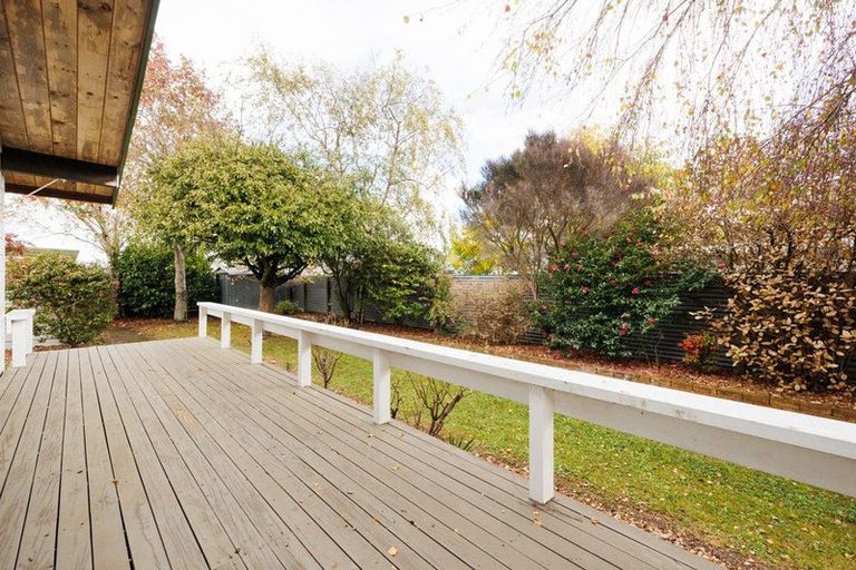 Photo of property in 35 Moyne Avenue, Milson, Palmerston North, 4414