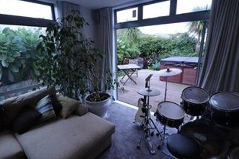 Photo of property in 57a Kauri Street, Miramar, Wellington, 6022