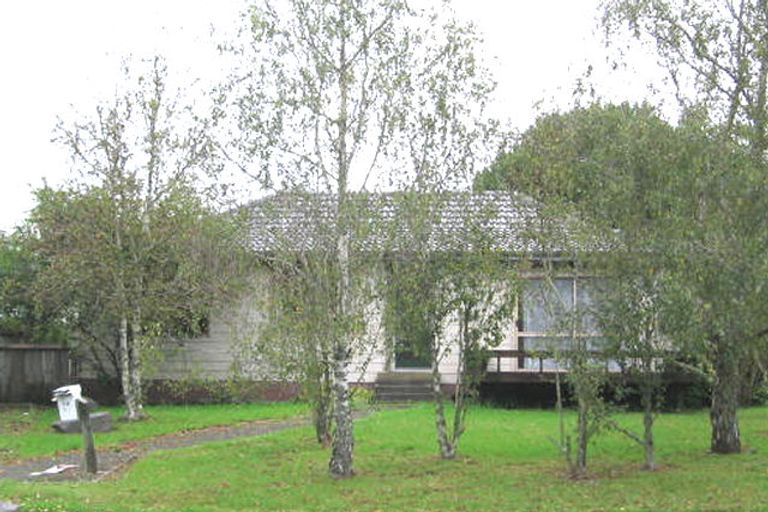 Photo of property in 14 Luanda Drive, Ranui, Auckland, 0612
