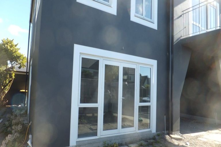 Photo of property in 2/160 Salisbury Street, Christchurch Central, Christchurch, 8013