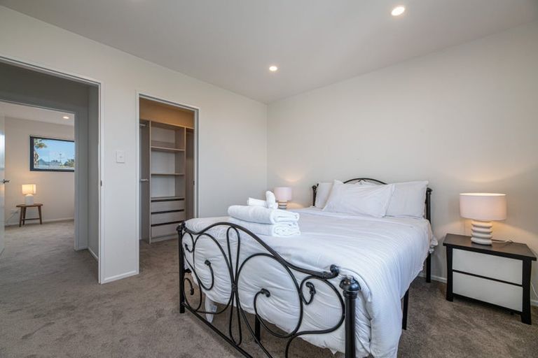 Photo of property in 43b/6 Waimumu Road, Massey, Auckland, 0614