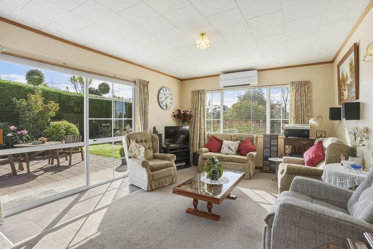 Photo of property in 75 Beach Street, Saint Clair, Dunedin, 9012