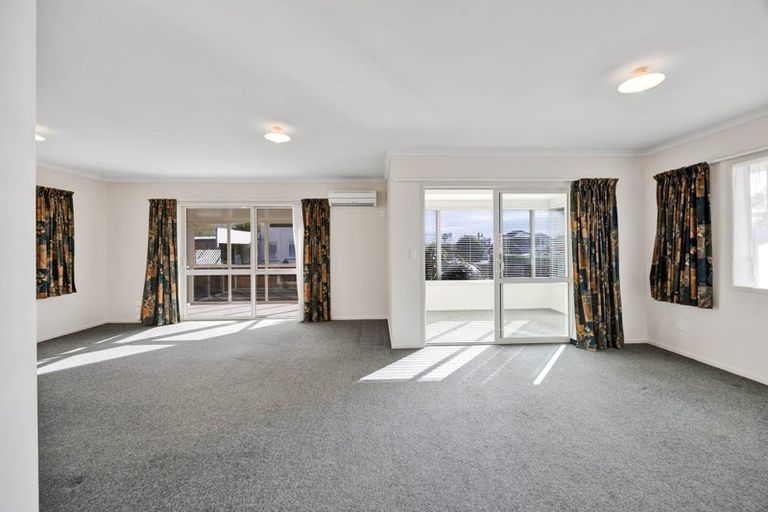 Photo of property in 40 Cutfield Street, Inglewood, 4330