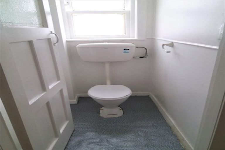 Photo of property in 48 Delta Avenue, New Lynn, Auckland, 0600