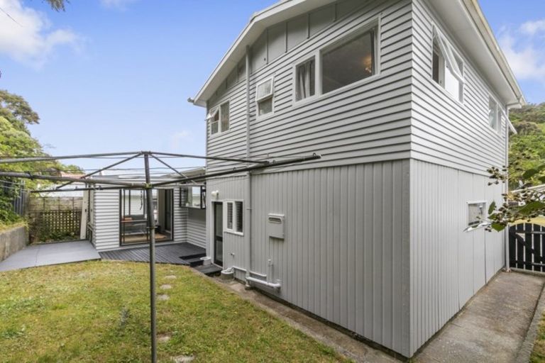 Photo of property in 120 Hair Street, Wainuiomata, Lower Hutt, 5014