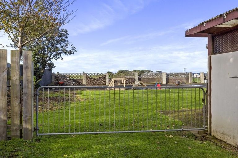 Photo of property in 89 Ihaia Road, Opunake, 4616