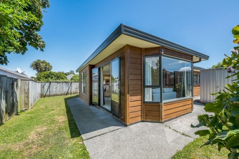 Photo of property in 942 High Street, Avalon, Lower Hutt, 5011