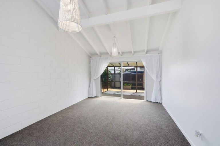 Photo of property in 1/20b Mcbratneys Road, Dallington, Christchurch, 8061