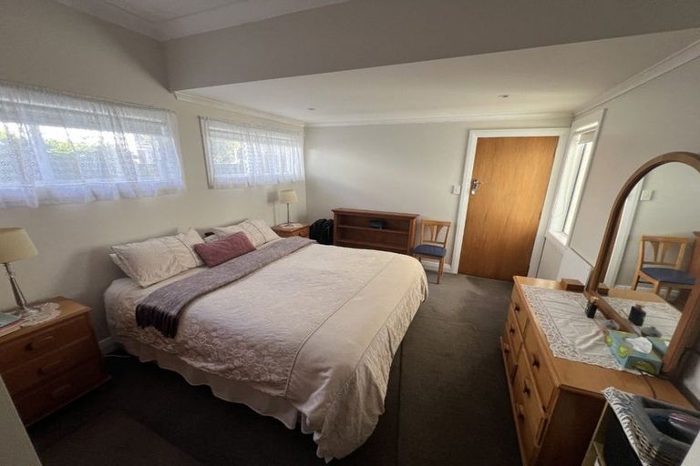 Photo of property in 8 Raumati Terrace, Khandallah, Wellington, 6035