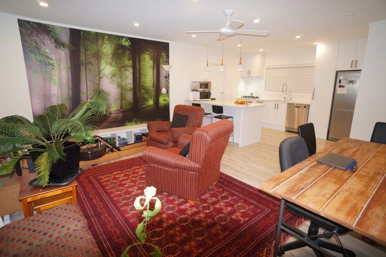 Photo of property in 4210a/2 Great North Road, Glendene, Auckland, 0602