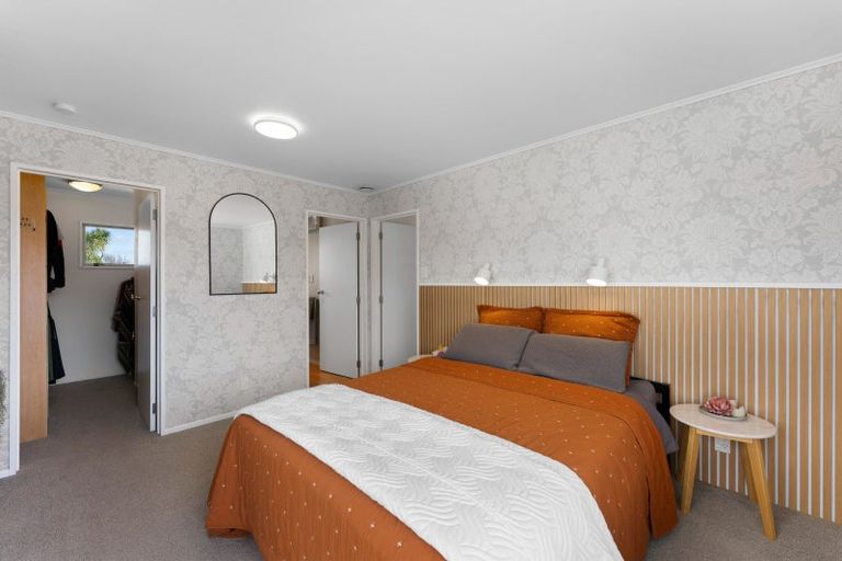 Photo of property in 7 Waikare Road, Raumati Beach, Paraparaumu, 5032