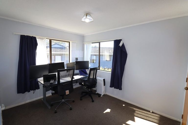 Photo of property in 6a Flinders Place, Johnsonville, Wellington, 6037