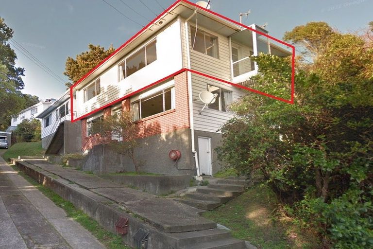 Photo of property in 4f2 Glanmire Road, Newlands, Wellington, 6037