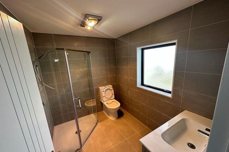 Photo of property in 4 Nagra Lane, Papakura, 2110