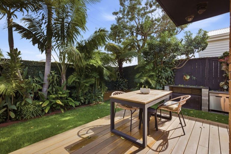 Photo of property in 5 Tui Street, Mount Maunganui, 3116