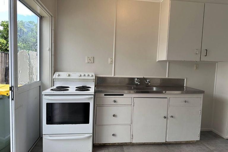 Photo of property in 1/54 Bandon Street, Frankton, Hamilton, 3204