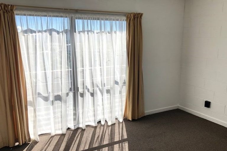 Photo of property in 2/49 Waltham Road, Sydenham, Christchurch, 8023