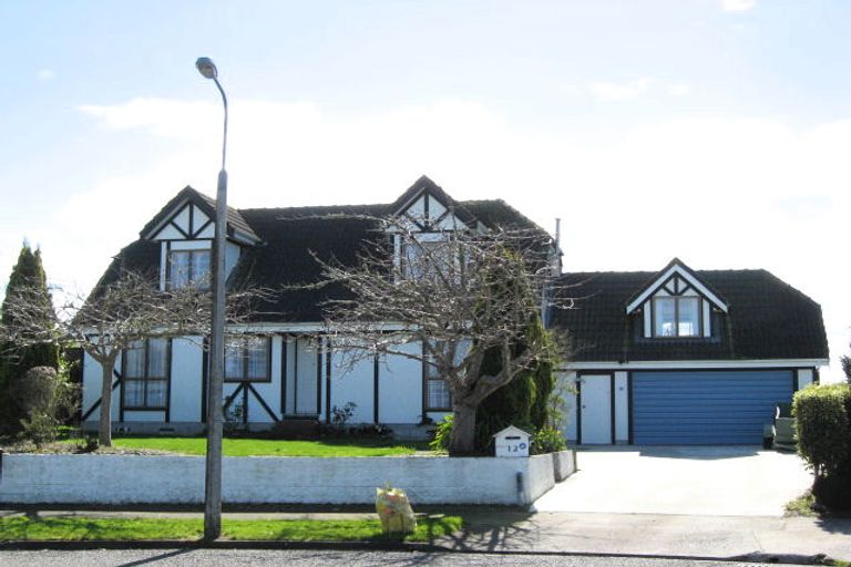 Photo of property in 12 Tennent Court, Marton, 4710