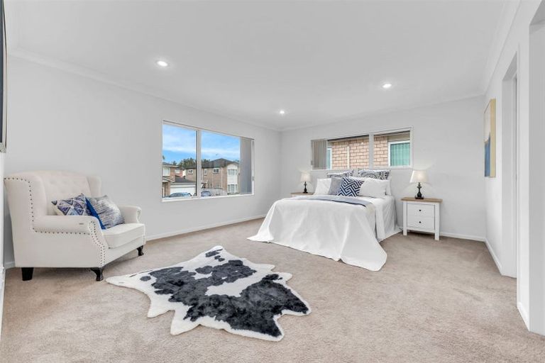 Photo of property in 69 Castlederg Drive, Flat Bush, Auckland, 2019