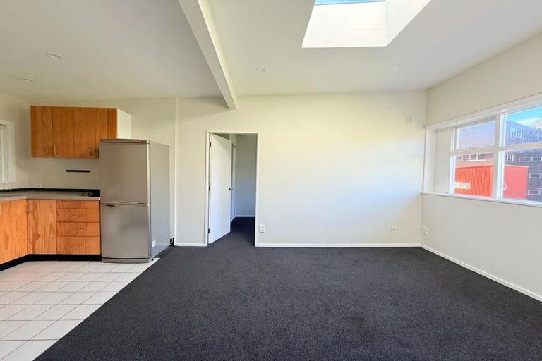 Photo of property in Parkland Flats, 17/51 Adams Terrace, Kelburn, Wellington, 6021
