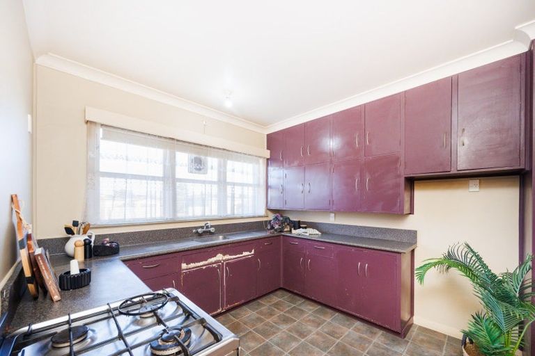 Photo of property in 2 Austin Place, Awapuni, Palmerston North, 4412