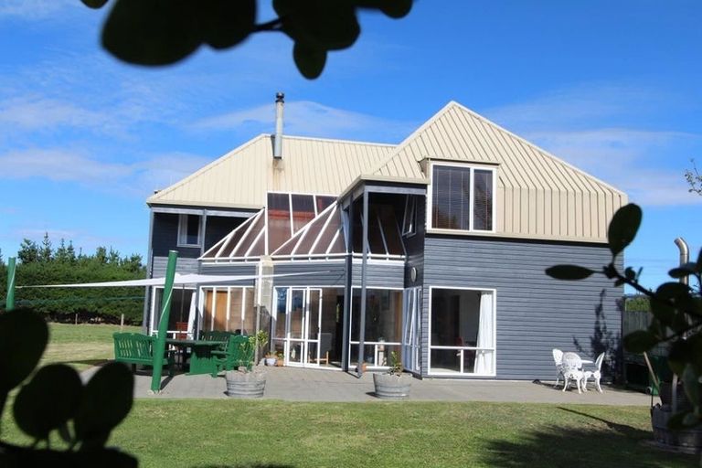 Photo of property in 146 Lindsay Road, Levin, 5510