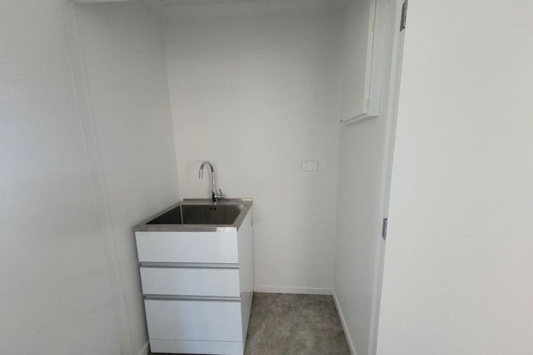 Photo of property in 30 Wrantage Street, Westown, New Plymouth, 4310