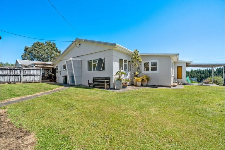 Photo of property in 38 Atkinson Road, Hurworth, New Plymouth, 4371