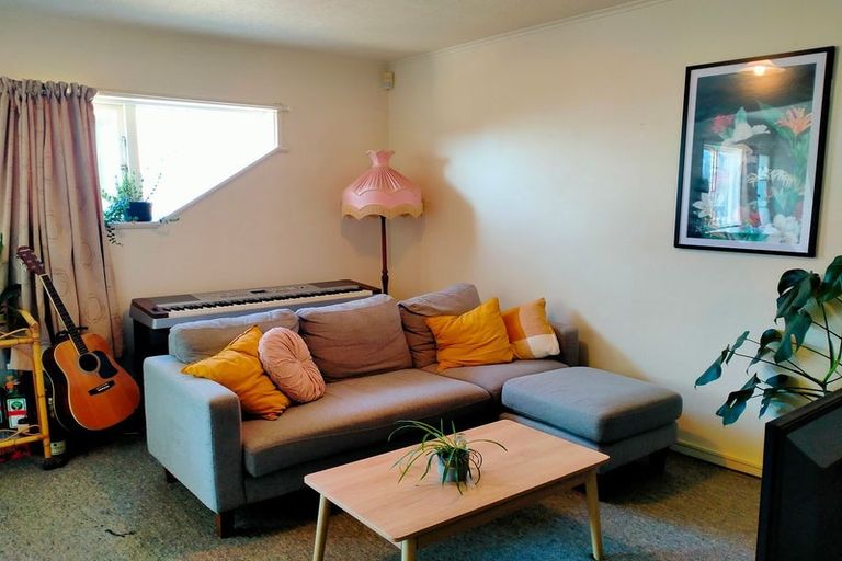 Photo of property in 84 Mitchell Street, Brooklyn, Wellington, 6021