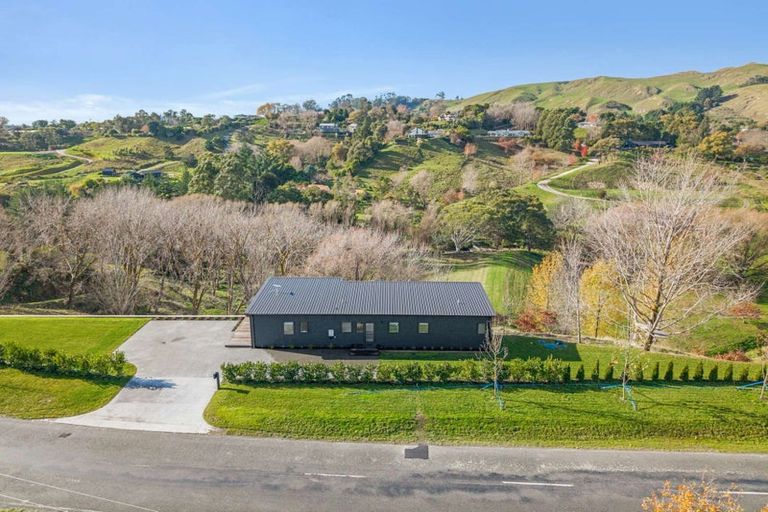 Photo of property in 131 Te Mata Peak Road, Havelock North, 4130