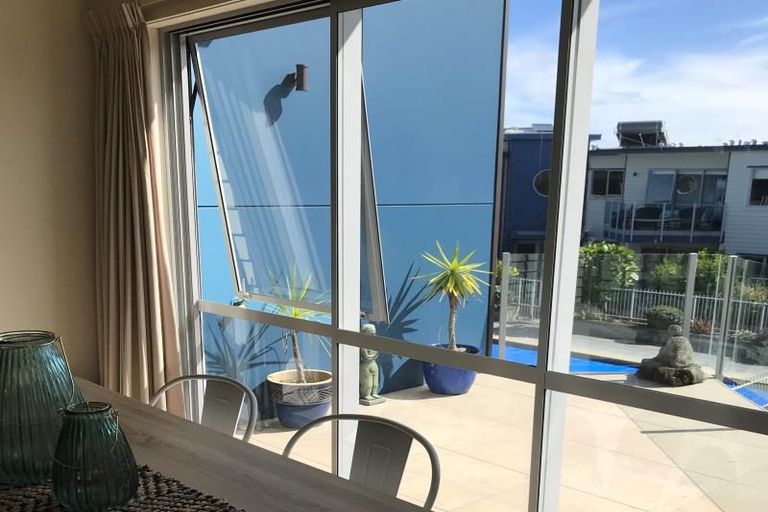 Photo of property in 4-u27 Seaview Road, Paraparaumu Beach, Paraparaumu, 5032