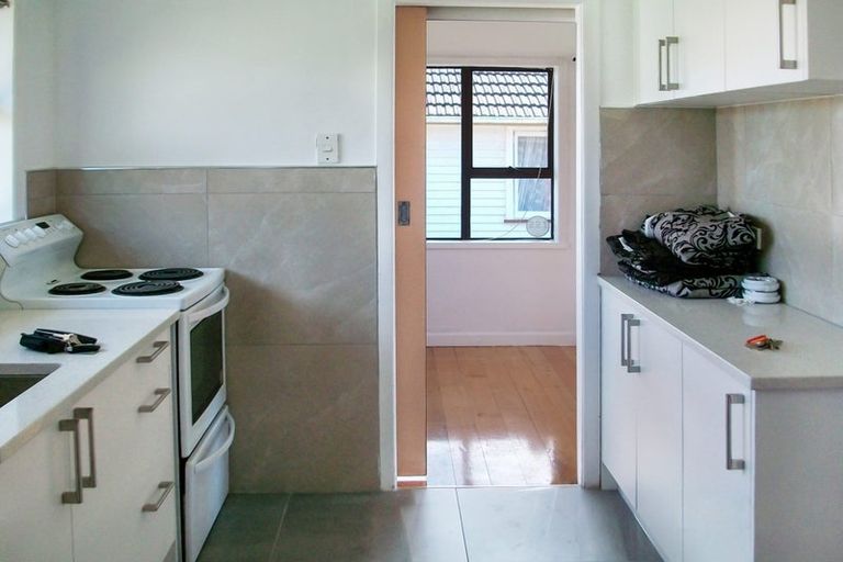 Photo of property in 614 Te Atatu Road, Te Atatu Peninsula, Auckland, 0610